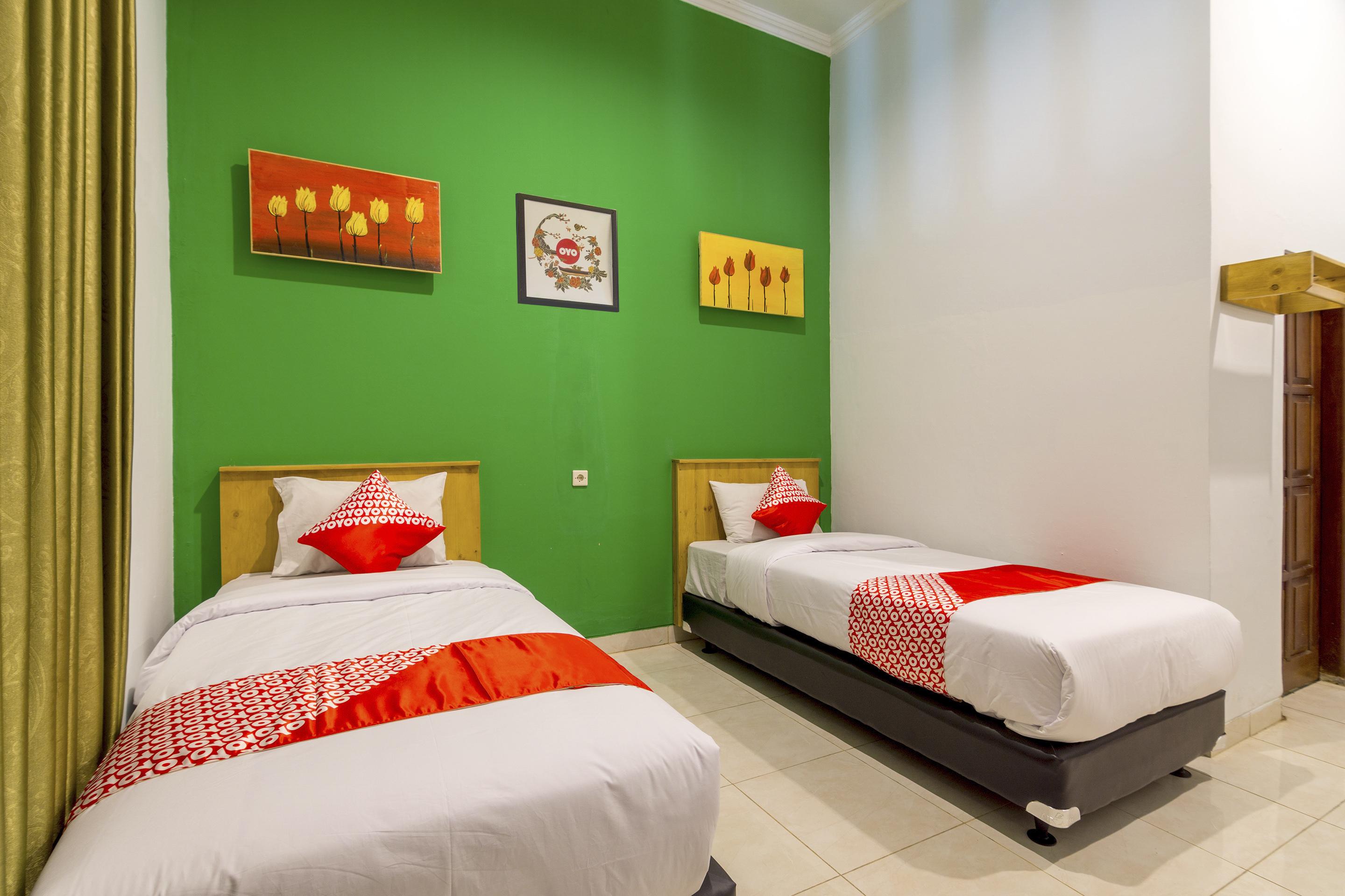 Oyo 1309 Hotel Shafira Syariah Yogyakarta Luaran gambar
