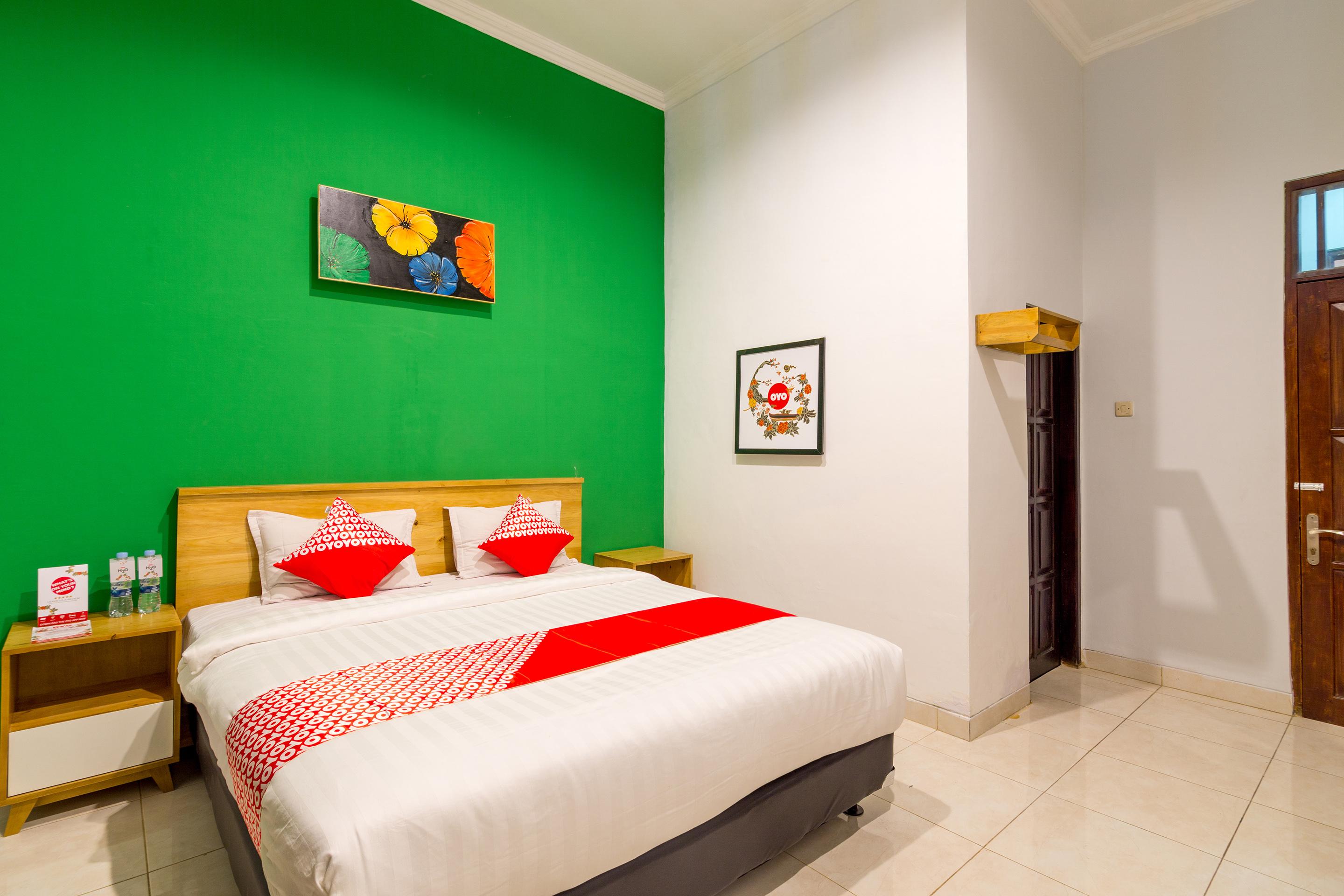 Oyo 1309 Hotel Shafira Syariah Yogyakarta Luaran gambar