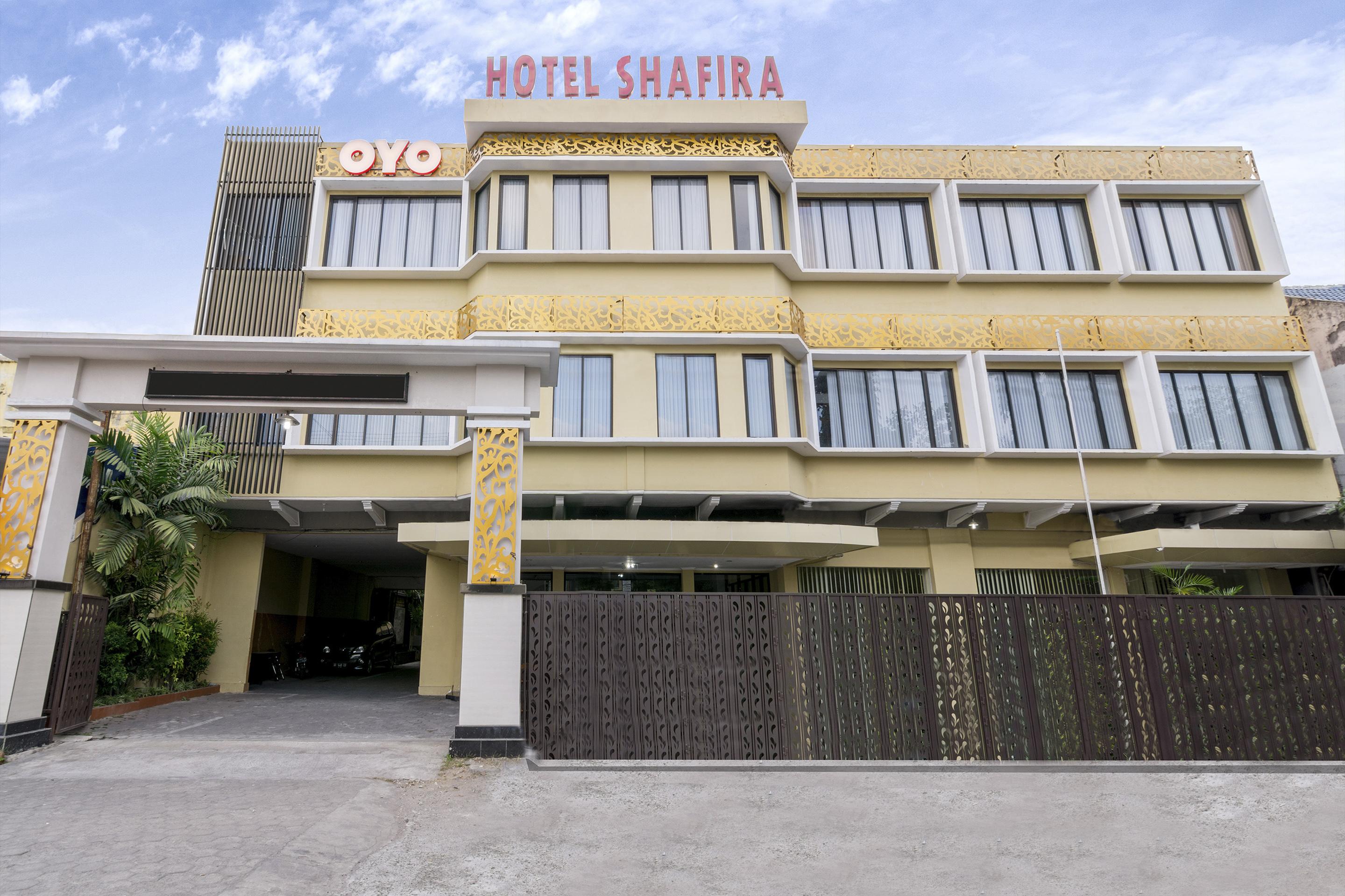 Oyo 1309 Hotel Shafira Syariah Yogyakarta Luaran gambar