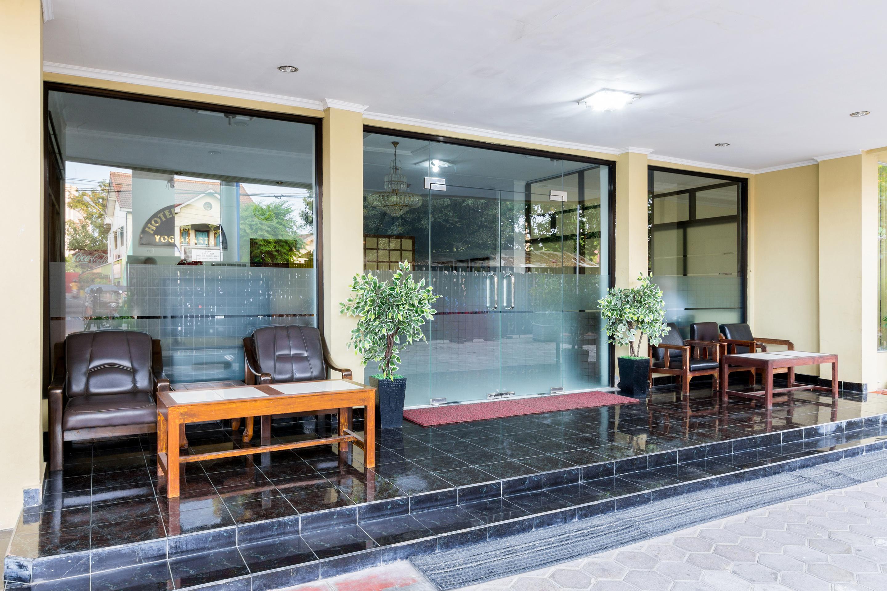 Oyo 1309 Hotel Shafira Syariah Yogyakarta Luaran gambar
